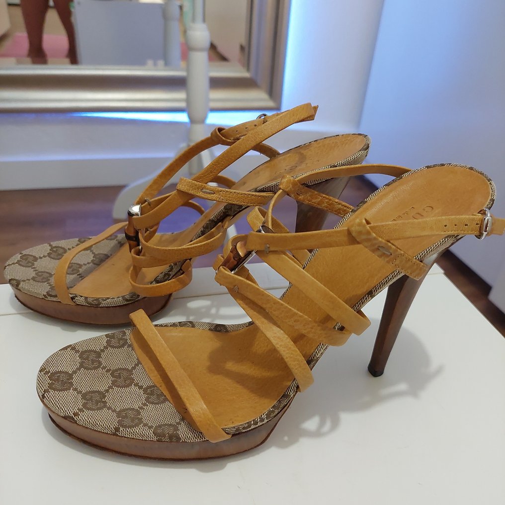 Gucci - Sandalen - Maat: Shoes / EU 41.5 #1.1