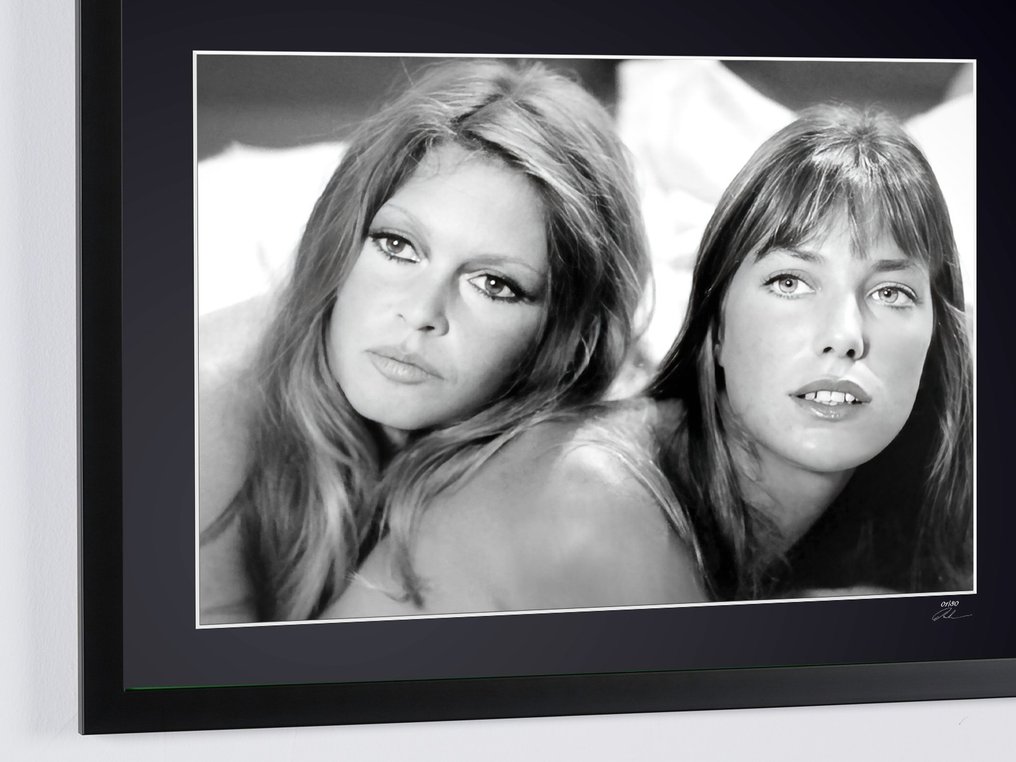 Brigitte Bardot & Jane Birkin - Don Juan, or If Don Juan Were a Woman (1973) - Fine Art Photography - Luxury Wooden Framed 70X50 cm - Limited Edition Nr 04 of 30 - Serial ID30566 - Original Certificate (COA), Hologram - 100% New. Shipping Reduction from 3 items #4.3