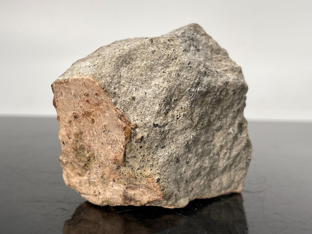 HOWARDITE i klassifisering VESTA Meteoritt Asteroide. - 157 g #2.1