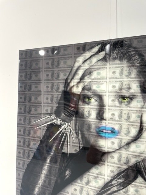 Van Apple - Kate Moss #1.0