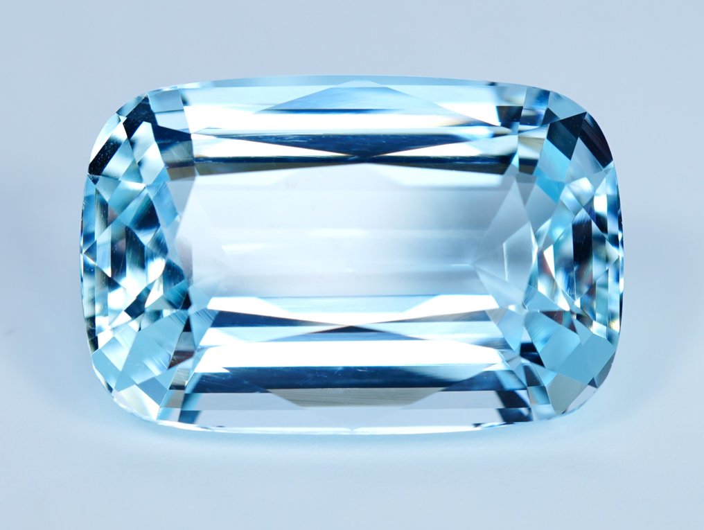 海蓝宝石  - 32.91 ct - 安特卫普宝石检测实验室（ALGT） - 浅蓝色 #1.1