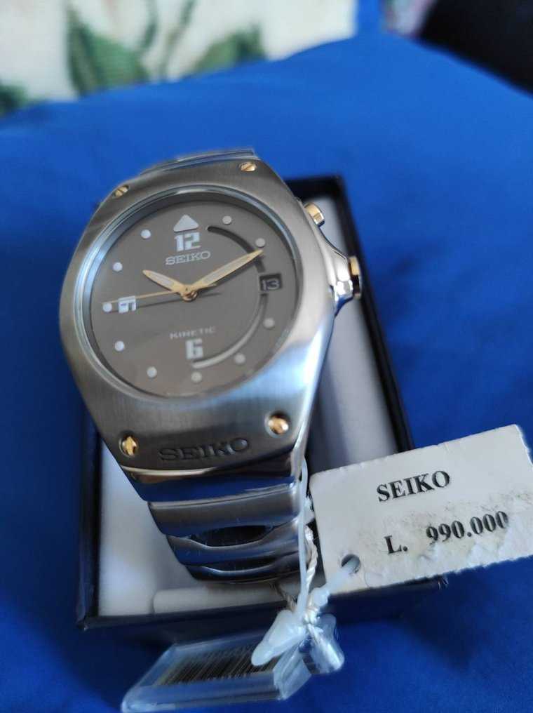 Seiko kinetic 1990 discount
