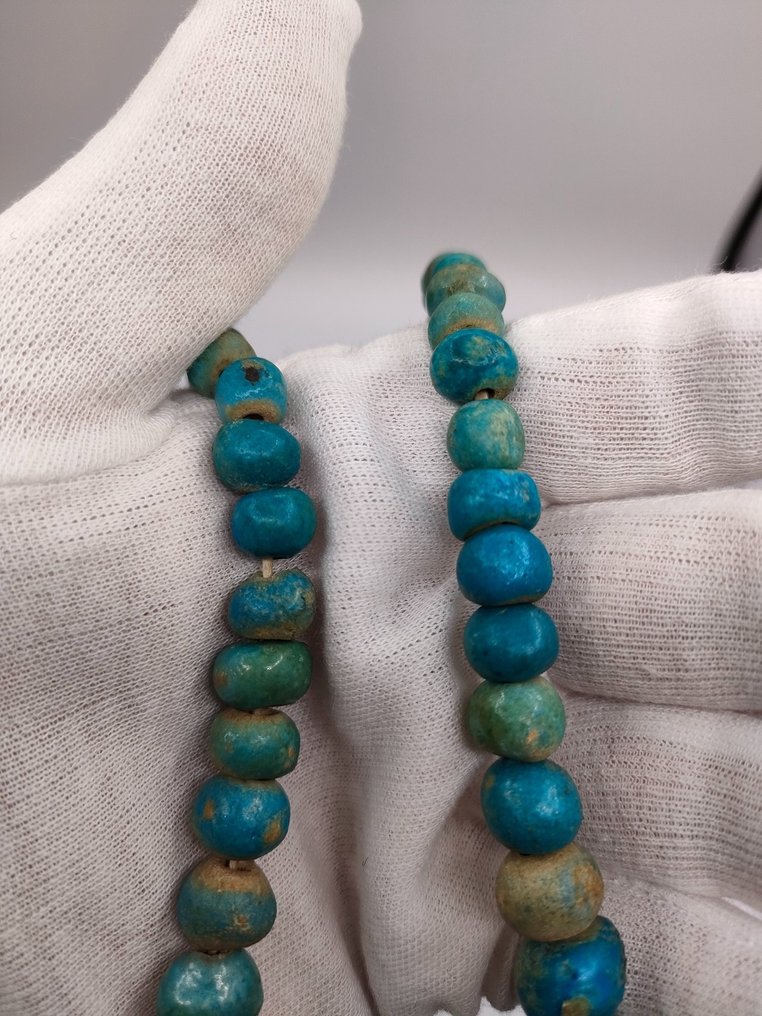 Collana di perle sferiche di maiolica rara dell'antico Egitto ca. 1550–1295 a.C. - 42 cm #3.1