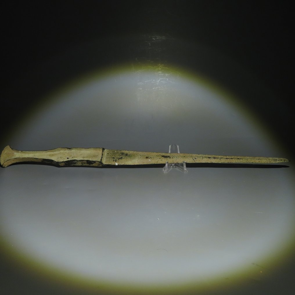 Bliski Wschód, Luristan Brązowy Krótki miecz. I tysiąclecie p.n.e. 45 cm dł. #1.1