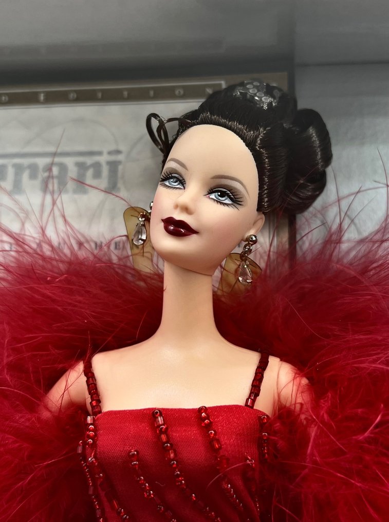 Mattel  - Barbie dukke Glamorous Ferrari Barbie Doll New in Box! - Certificate of Authenticity - 2000-2010 #2.1