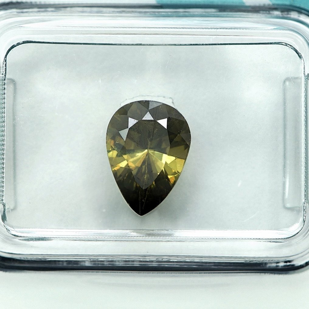 Demantoide  - 1,62 ct - International Gemological Institute (IGI) #1.0