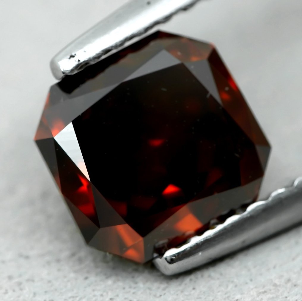 1 pcs Διαμάντι (Επεξεργασμένου χρώματος) - 1.40 ct - Κούσιον - SI2 - Gem Report Antwerp (GRA) #4.3