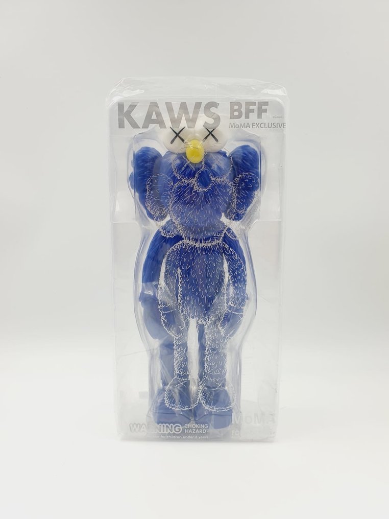Kaws (1974) - KAWS BFF Moma Edition Vinyl Figure Blue 2017 #1.0