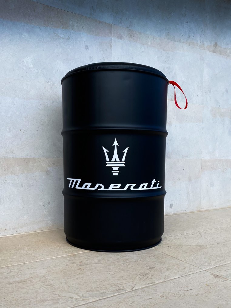 Maserati Barrel Chair - PK Werks #1.0