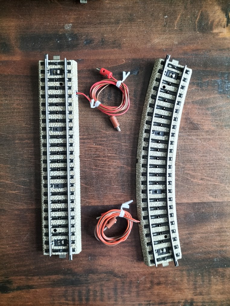 Märklin H0 - 5100/5106/5120/5200/5111/5103 - Modelltogspor (100) - 3 x radius en rett M-rail. #4.3