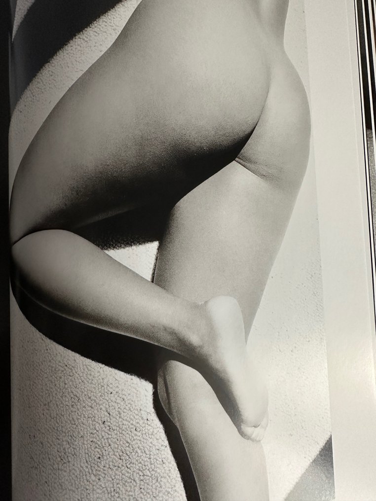 Ralph Gibson - NUDE - 2012 #3.2