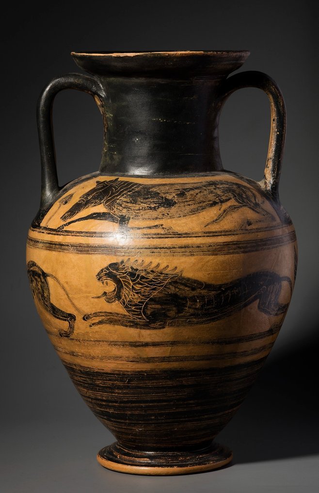 Etruscan Kerémia Temetési nyak Amphora Chimerával és Achlae-val, a Micali festőtől. Kr.e. 5. század. 35 cm Magasság. #2.1