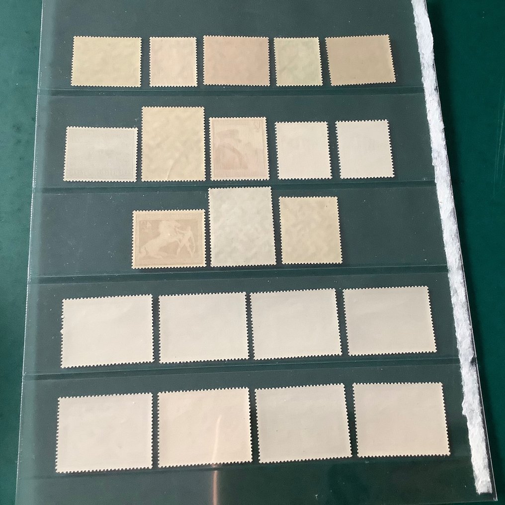 Duitse Rijk 1939 - Jaargang 1939 zonder autosalon met opdruk en Danzig reeks - Michel 686/694, 698/715 en 730/739 #3.2