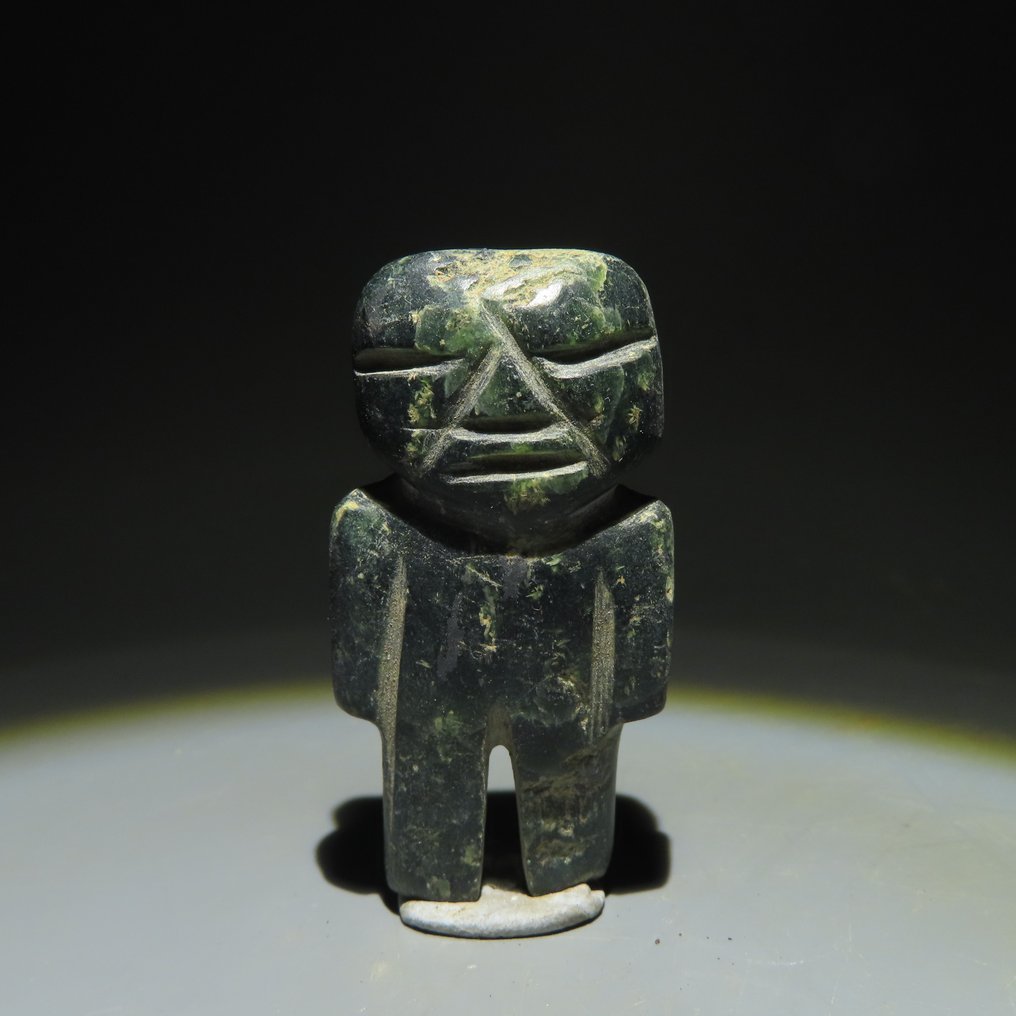 Teotihuacán, Μεξικό Πέτρα Ανθρωπομορφική Φιγούρα. 2ος-7ος αιώνας μ.Χ. 5 cm H. Ισπανική Άδεια Εισαγωγής. #1.1