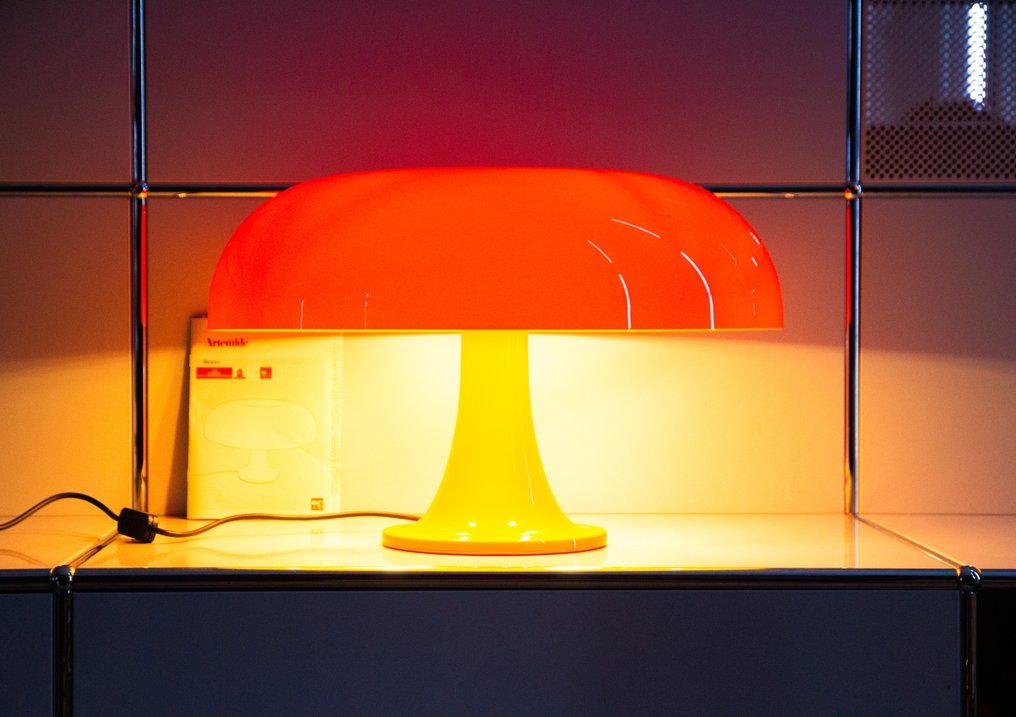 Artemide - Giancarlo Mattioli - Table lamp - Nesso - Orange - Polycarbonate #1.0