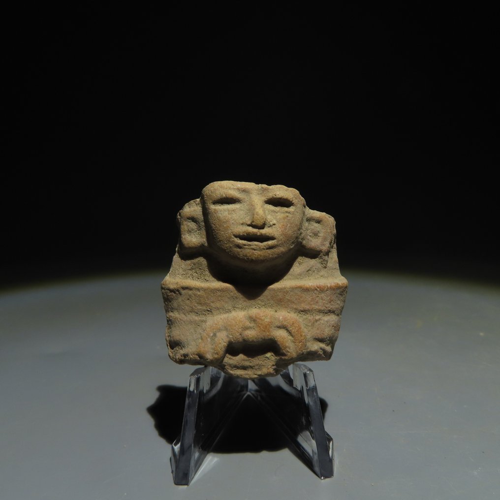 Teotihuacán, Mexico Terracotta Godheid figuur. 100-500 n.Chr. 3,2 cm H. Spaanse invoervergunning. #1.1