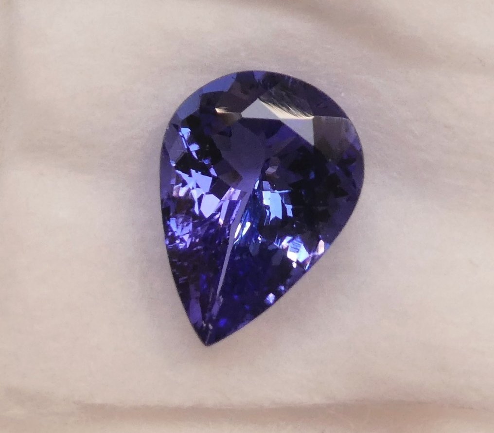 Tanzanit - 4.68 ct - Instituto Gemólogico Español (IGE) #3.2
