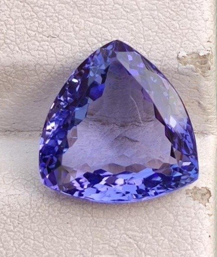 紫色, 藍色 坦桑石  - 5.04 ct - 國際寶石學院（International Gemological Institute (IGI)） #2.1