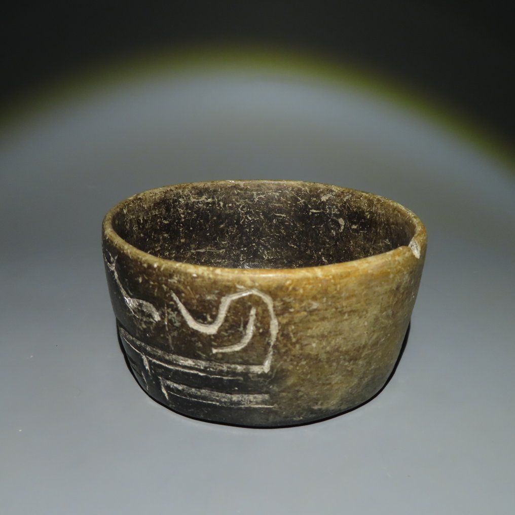 墨西哥奥尔梅卡 Terracotta 碗。公元前 1200-600 年。10 厘米。TL 测试。“Michel Vinaver 收藏”。西班牙进口许可证。 #1.2