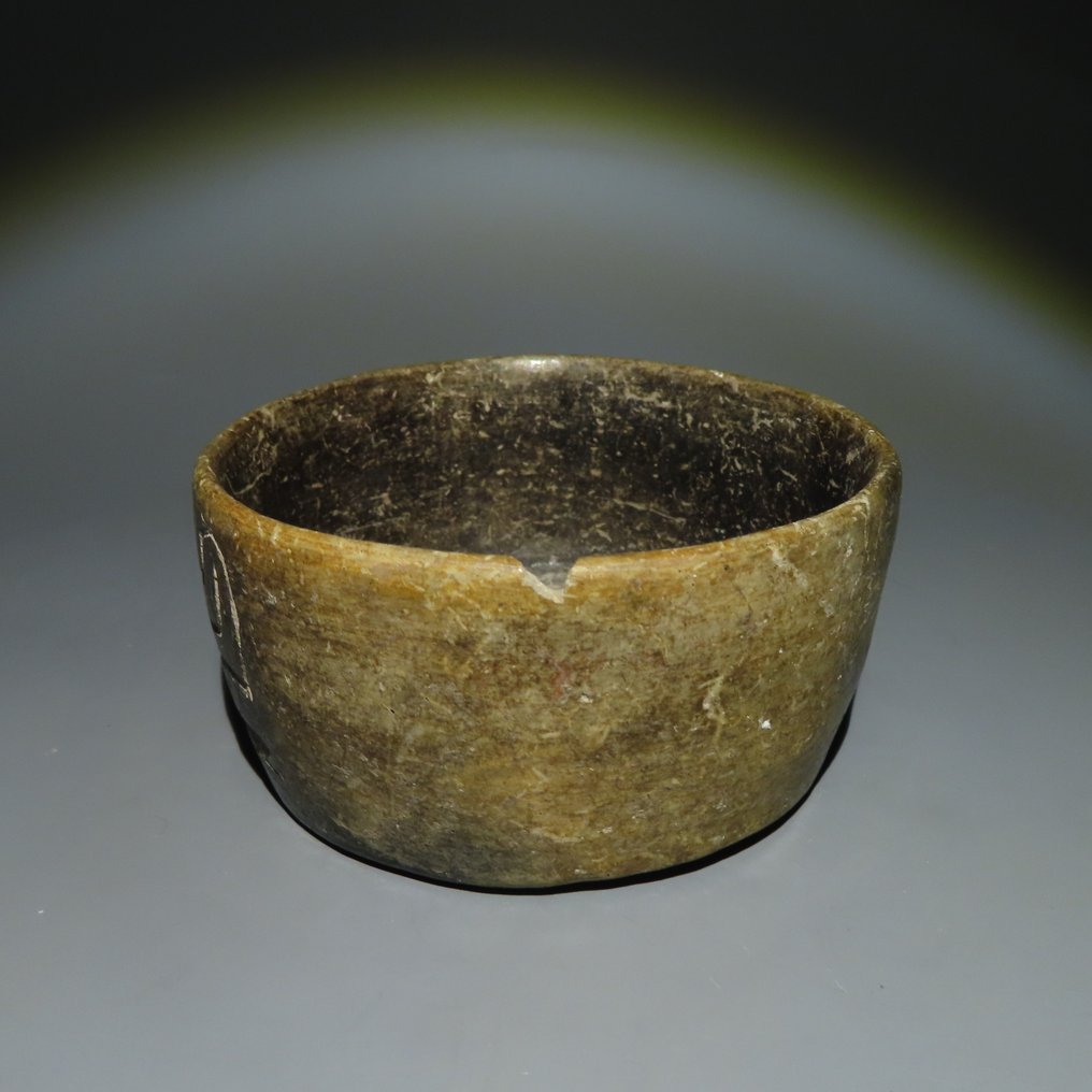 墨西哥奥尔梅卡 Terracotta 碗。公元前 1200-600 年。10 厘米。TL 测试。“Michel Vinaver 收藏”。西班牙进口许可证。 #2.1