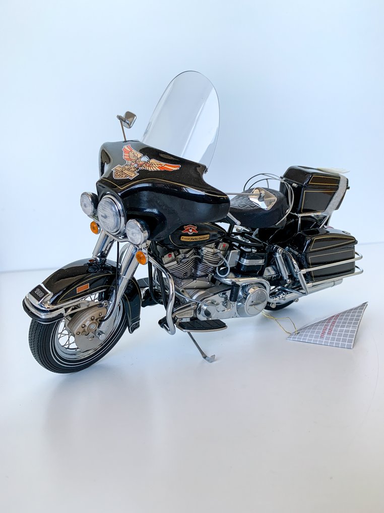 Franklin Mint 1:10 - Modellbil -Harley Davidson Electra Glide #1.1