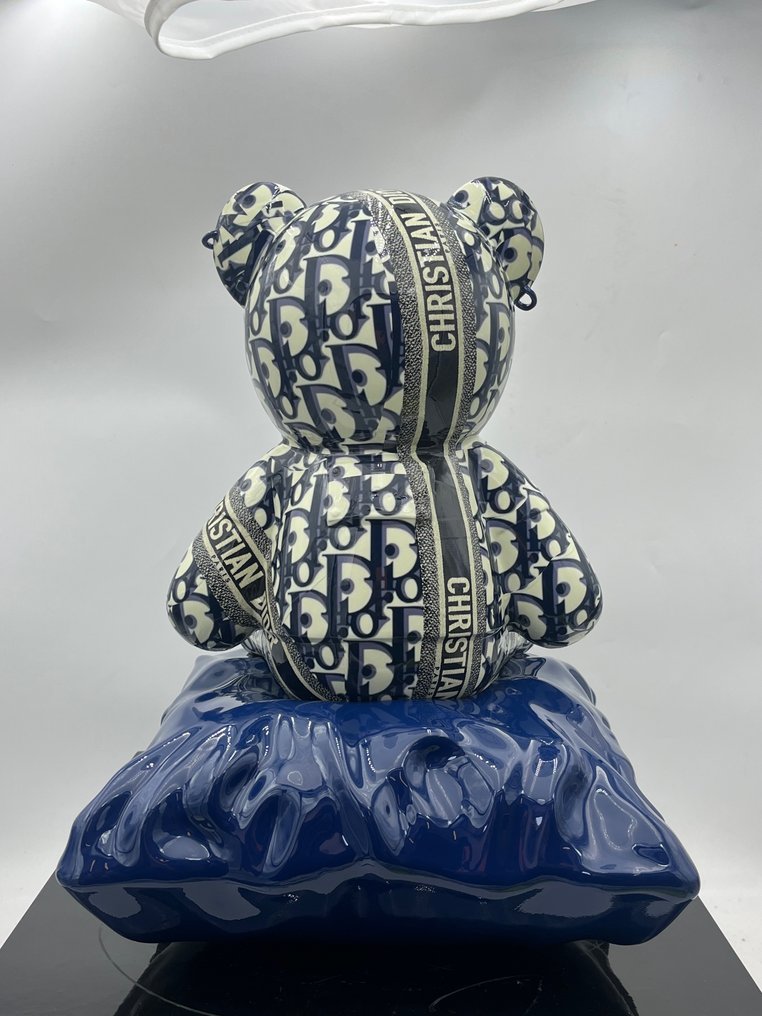 Naor - Bad Bear Dior #2.1