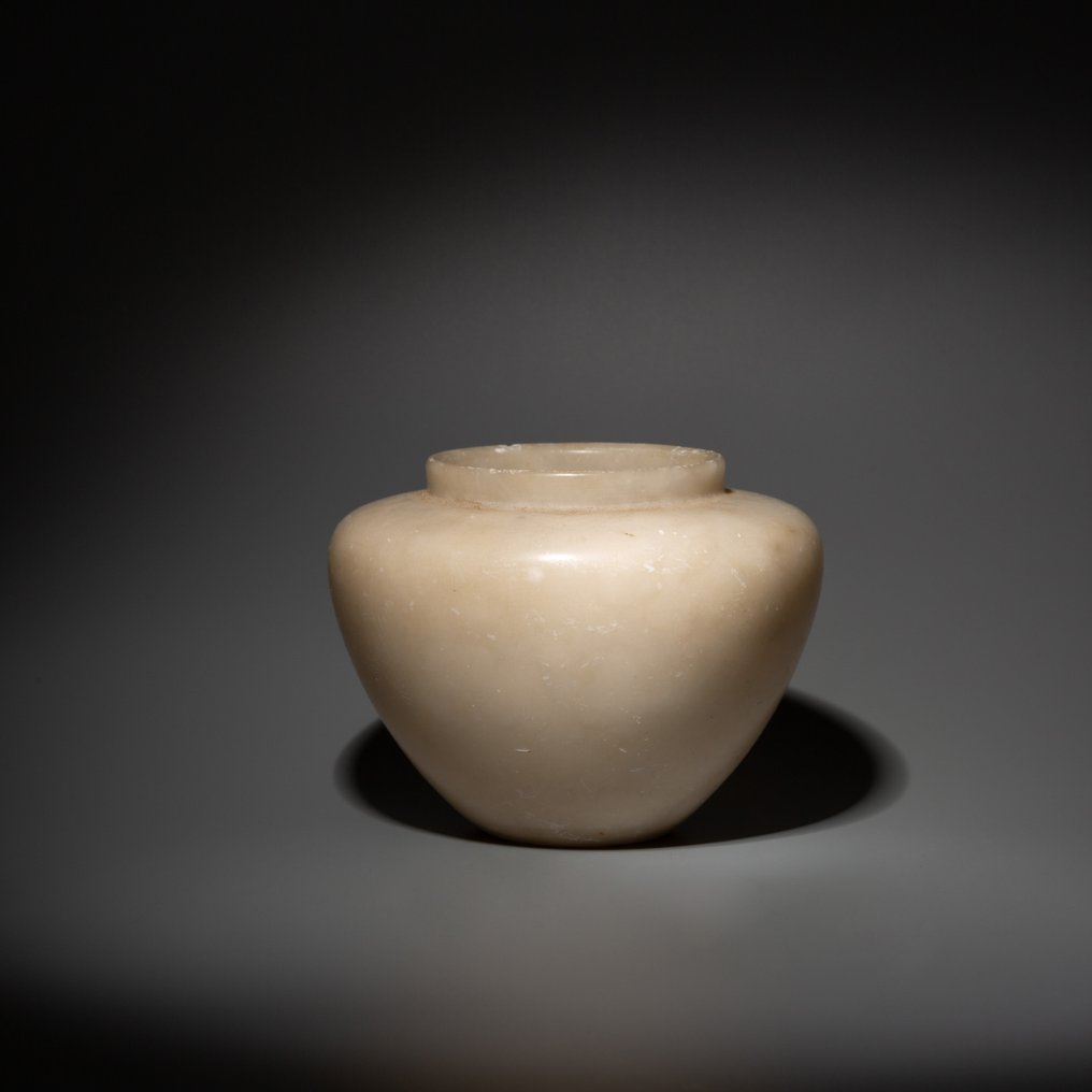 Antiguo Egipto Alabastro Cuenco de jarrón. Período Tardío - Período Ptolemaico, 664 - 30 a.C. 8 cm de altura. #1.1