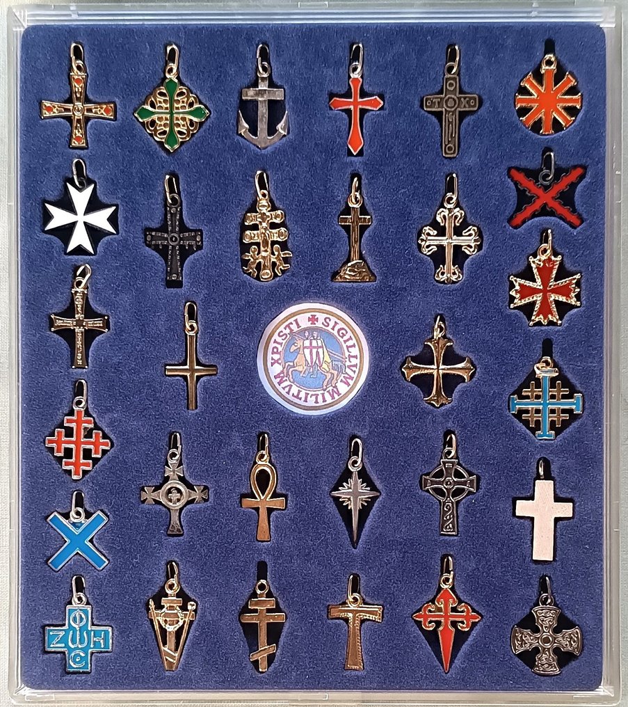 主题收藏系列 - 30 个通用悬挂十字架的完整集合 #1.1