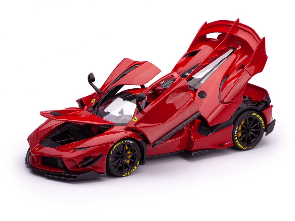 Bburago 1:18 - Model sports car - Ferrari FXX-K EVO - Diecast model with four openings #1.0