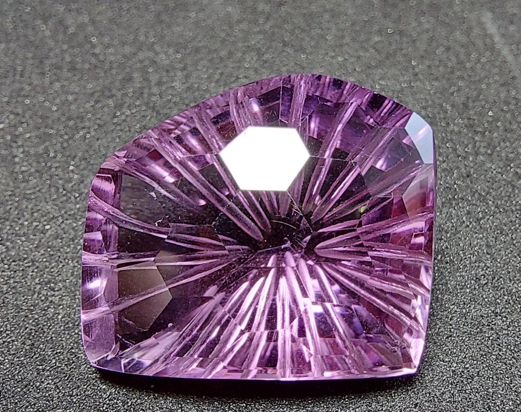 紫水晶  - 19.22 ct - 西班牙宝石学院（IGE） #2.2