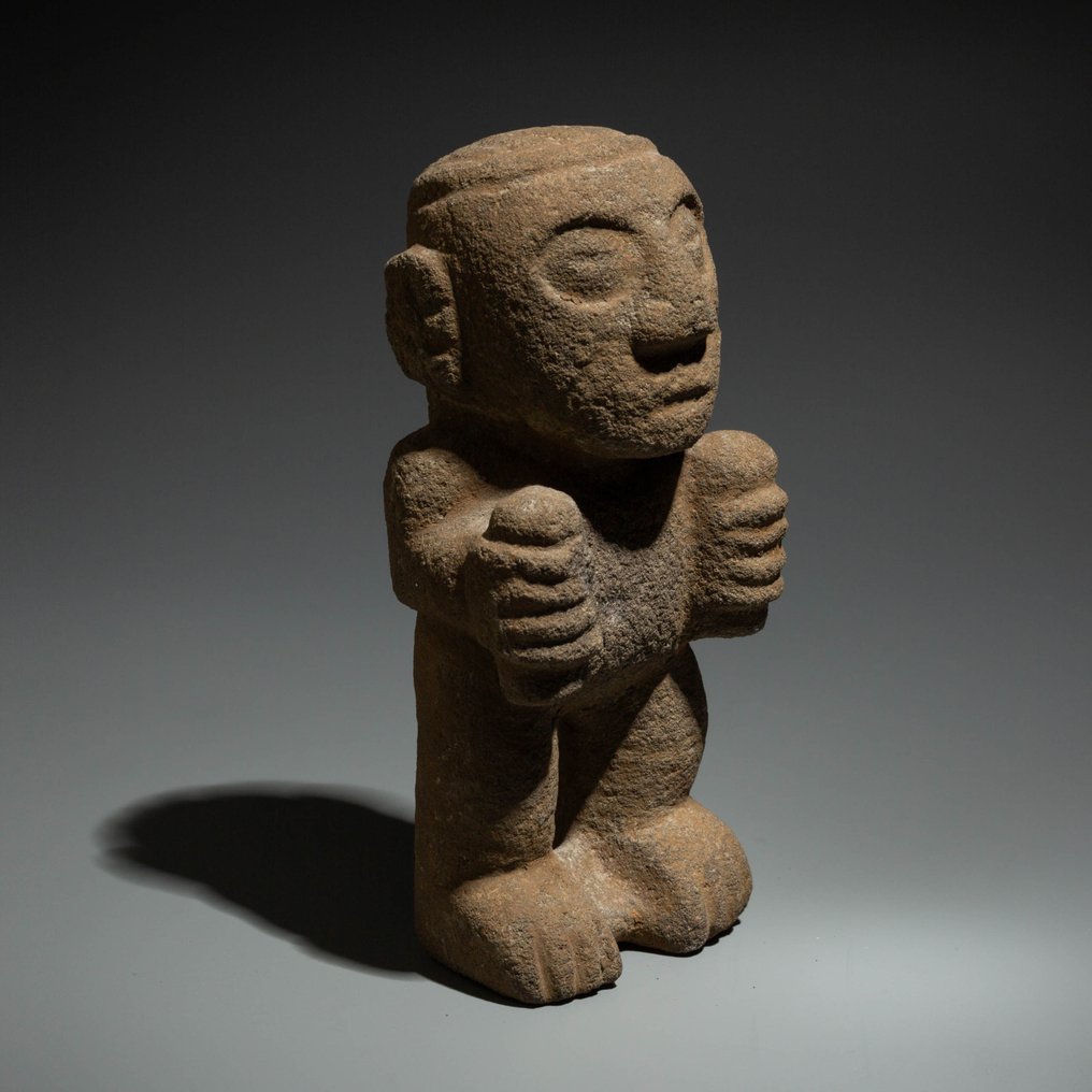 Costa Rica Stein Figur. 1000-1550 e.Kr. 12,5 cm høyde. Spansk importlisens. #2.1