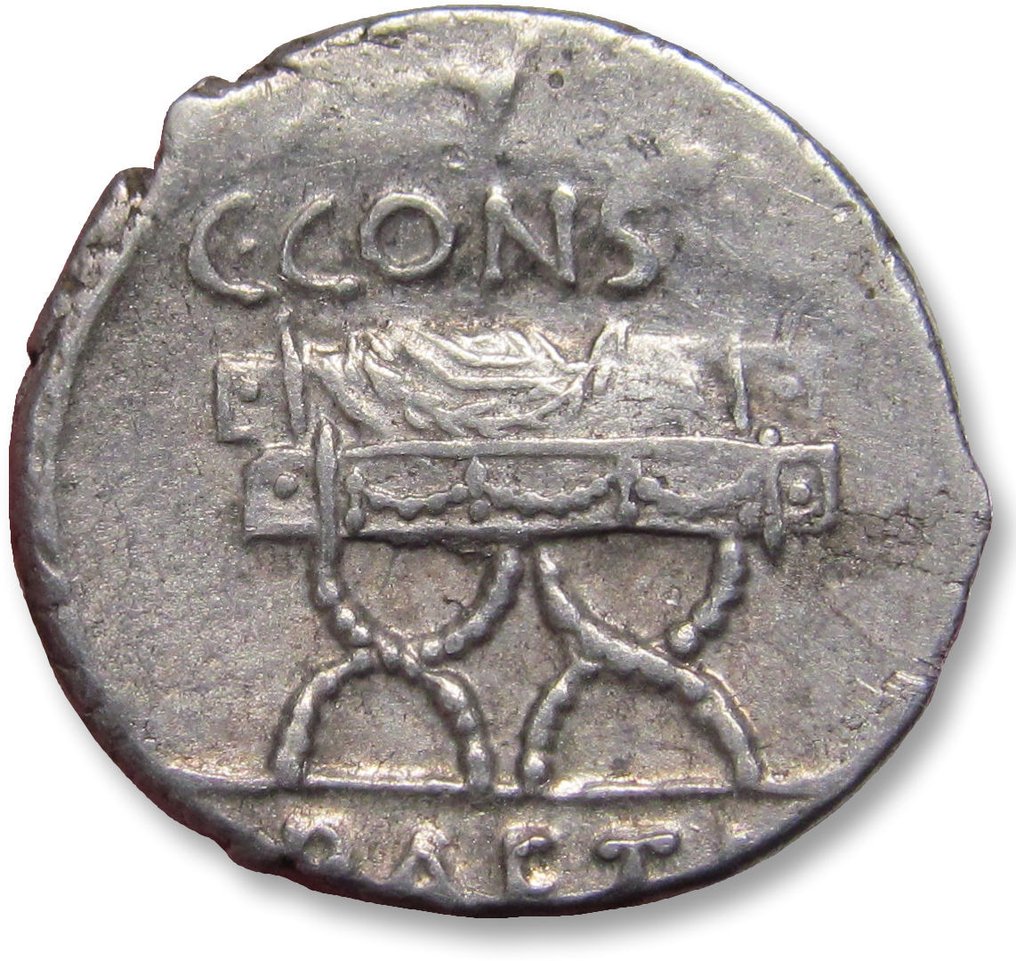 Római Köztársaság. C. Considius Paetus. Denarius Rome mint 46 B.C. #1.2