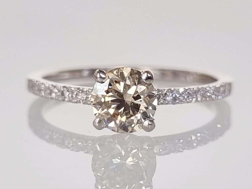Anel de noivado Ouro branco Diamante #3.3
