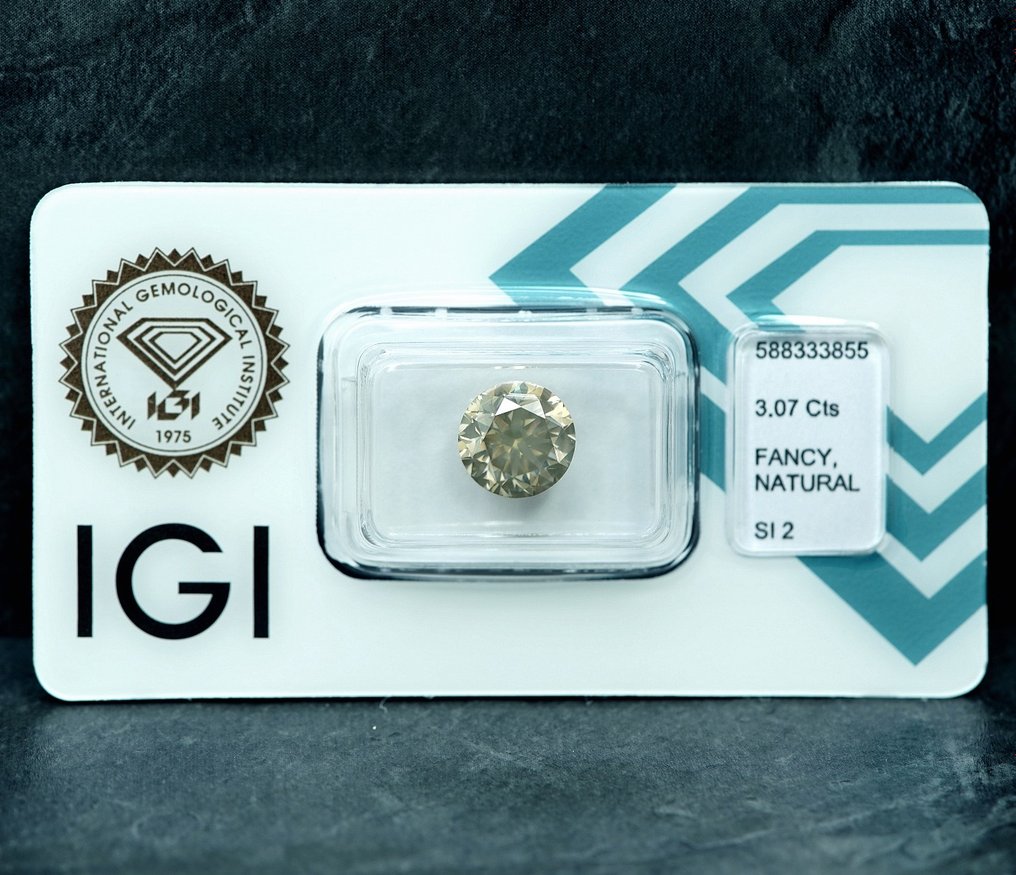 1 pcs Diamant  (Colorat natural)  - 3.07 ct - Fancy maroniu Galben - SI2 - IGI (Institutul gemologic internațional) #1.2