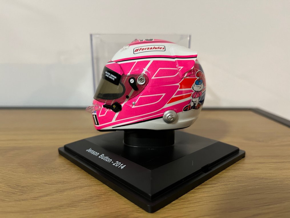 Spark 1:5 - 模型賽車 (2) - Special Edition Helmet Pack Season 2014 - Jenson Button(McLaren Mercedes) - Adrian Sutil(Sauber-Ferrari) #3.2
