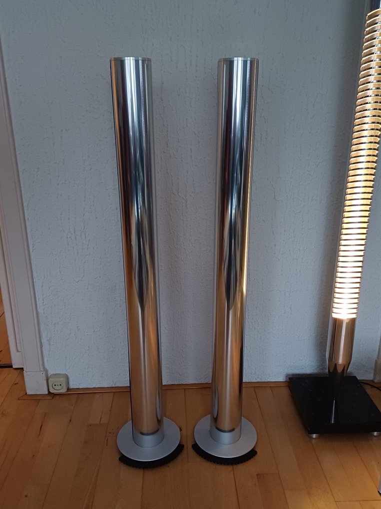 Bang & Olufsen - Beolab 6000 MK2 new speaker edges in unique sky blue. Speaker set #4.3