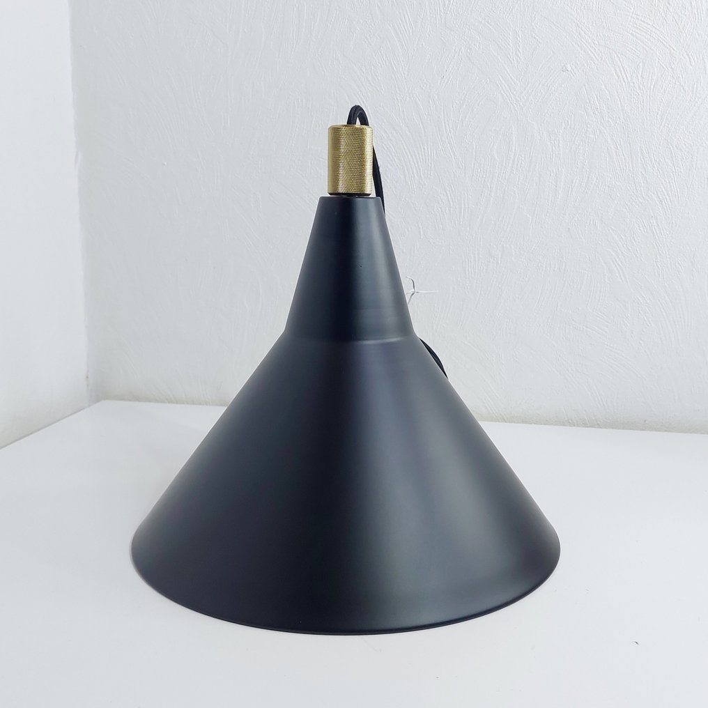 Nordlux / Design for the People - - Bønnelycke MDD - Lampada a sospensione - Brassy 30 - versione nera - Metallo, Ottone #4.3
