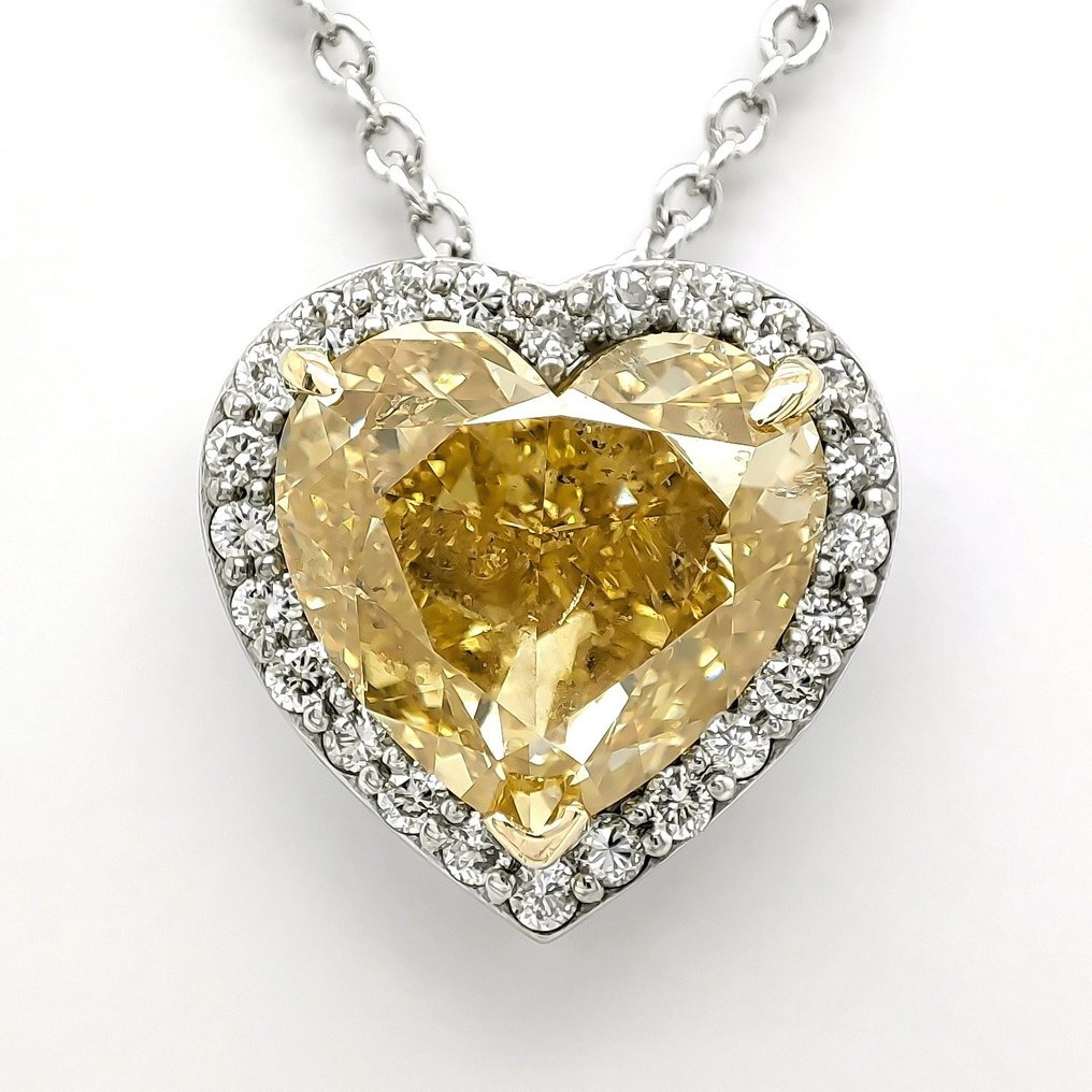 Pendant White gold -  4.26ct. tw. Yellow Diamond  (Natural coloured) #1.1