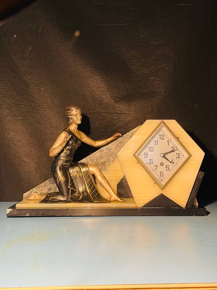 Orologio art deco on sale