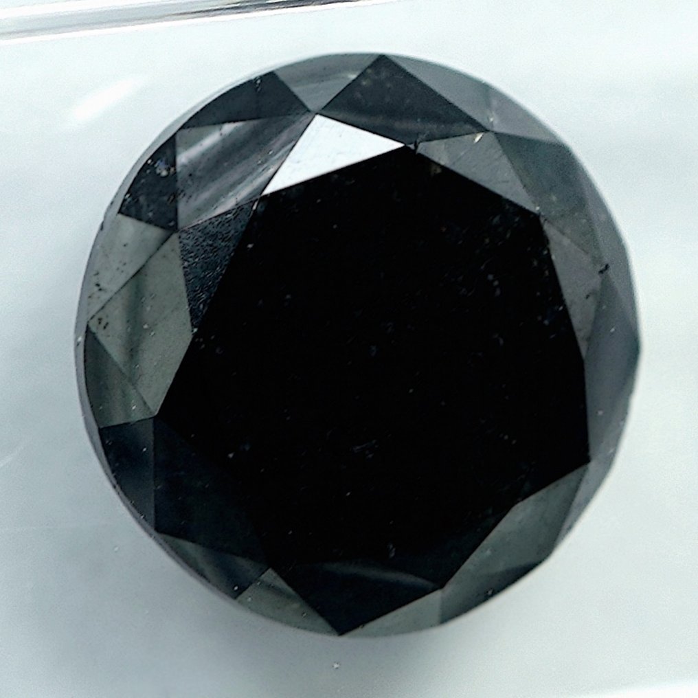 1 pcs Διαμάντι (Επεξεργασμένου χρώματος) - 4.72 ct - Στρογγυλό Μαύρο - Δεν προσδιορίζεται στην εργαστηριακή έκθεση - International Gemological Institute (IGI) #1.0