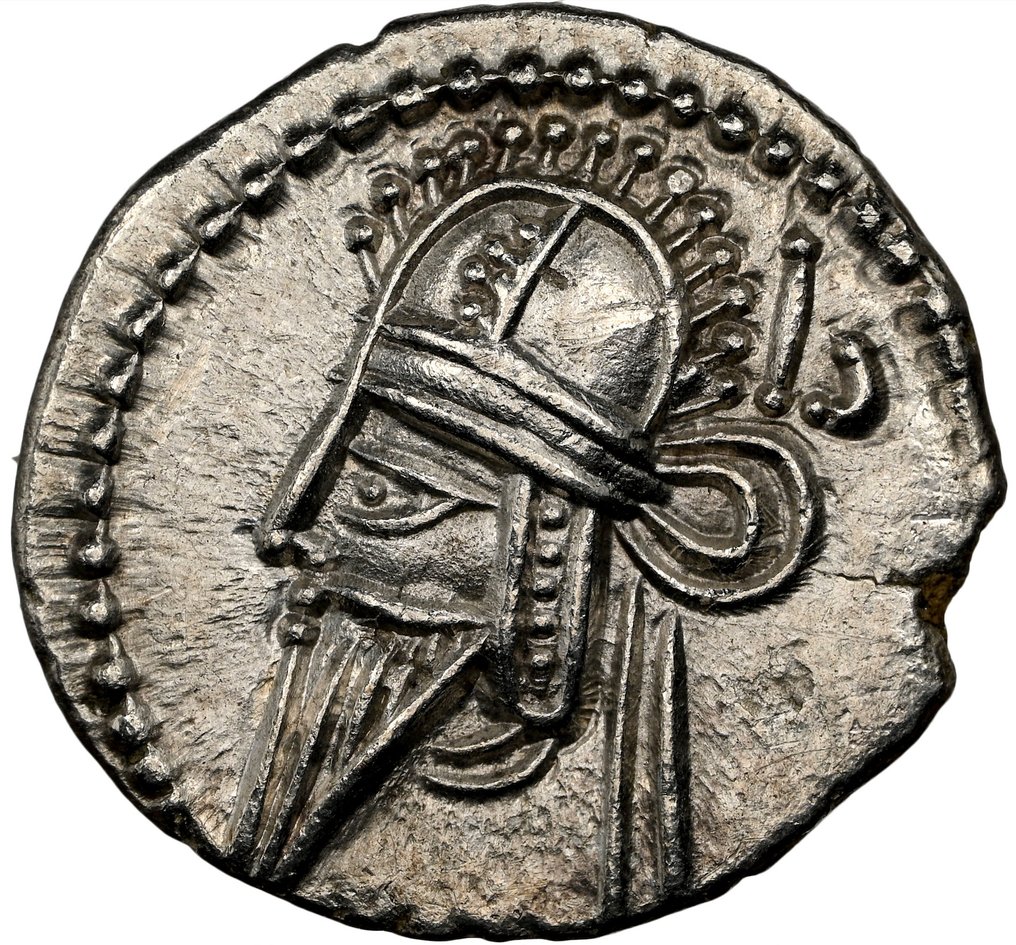 Partia. Arsaces XLVIII / Vologases VI (AD 208-228). Drachm 207-222 #2.1