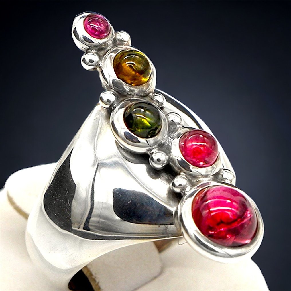Turmalina Natural Multicolor Particular anillo de plata con gemas de turmalina. - Altura: 30 mm - Ancho: 26.5 mm- 12.15 g - (1) #1.1
