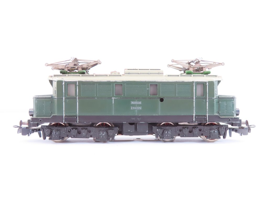 Märklin H0 - SET 800-3011.3 - Locomotiva elétrica (1) - E44 039 - DB #2.1