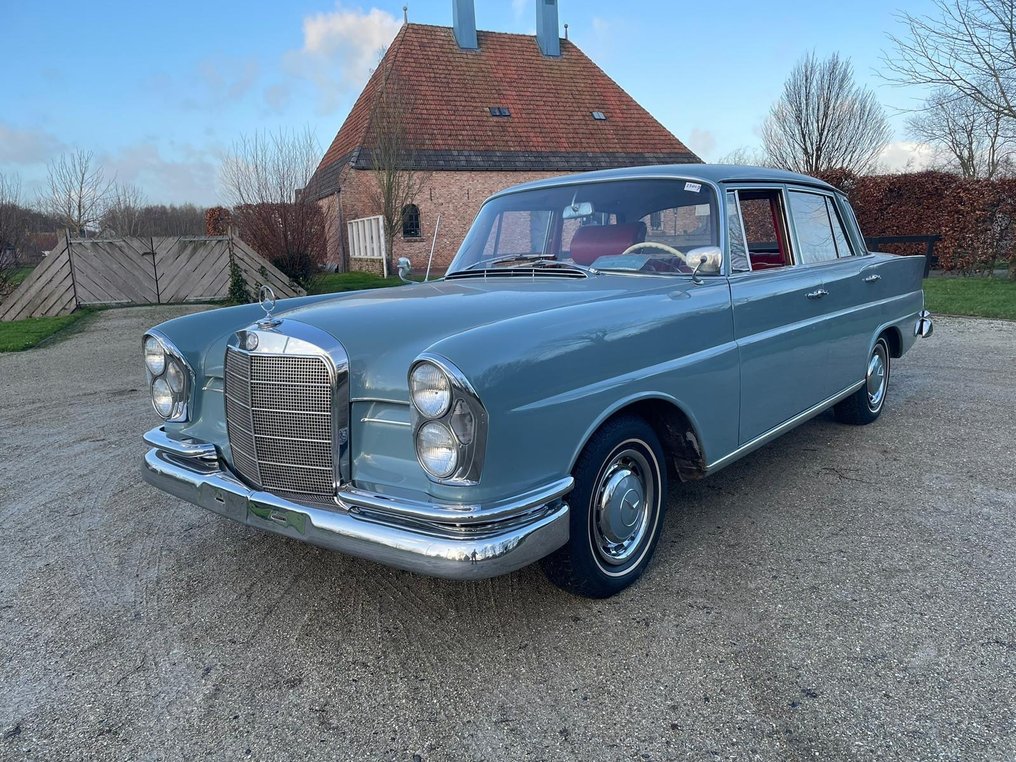 Mercedes-Benz - 220 SE - 1961 #2.1