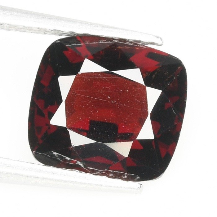 χωρίς τιμή ασφαλείας - 1 pcs  Κόκκινο, Πορτοκαλί Σπινέλιος  - 2.65 ct - Asian Institute of Gemological Sciences (AIGS) - Χωρίς θερμότητα κόκκινο σπινέλι #1.0