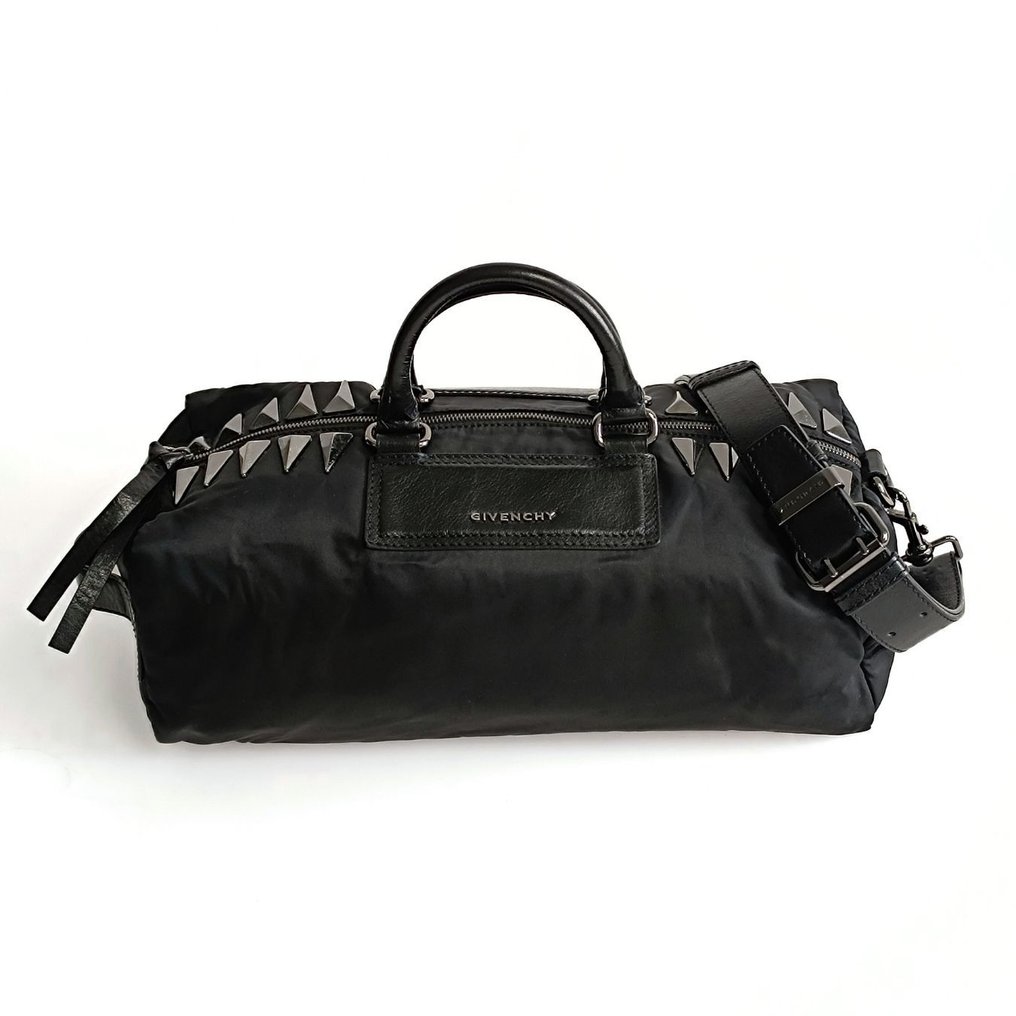 Givenchy - Schultertasche #1.1