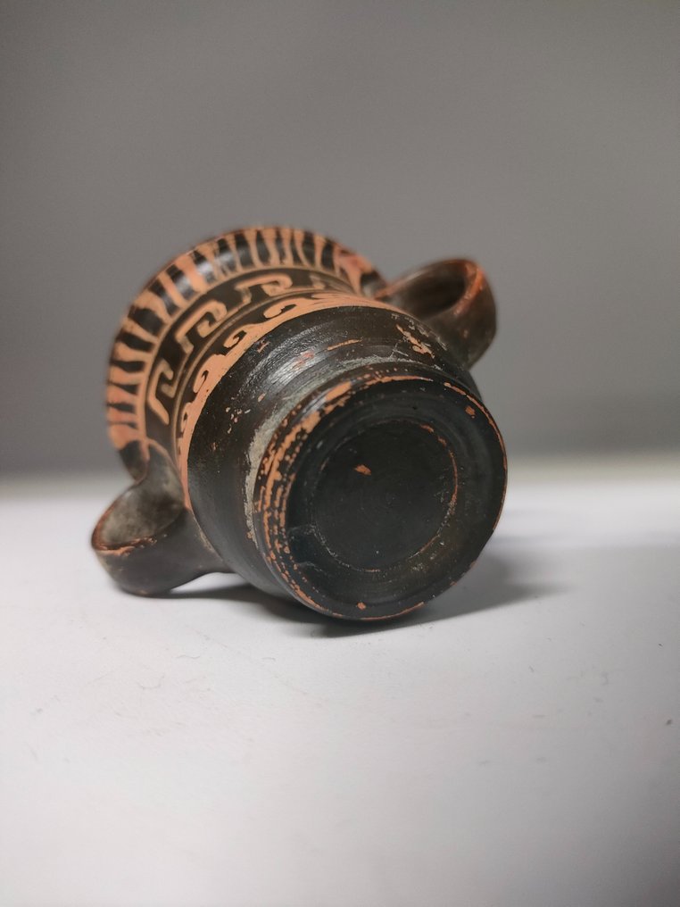 Dell’antica Grecia, Magna Grecia Xenon Kantharos in ceramica pugliese. Licenza di importazione spagnola. Kantharos - 5 cm #2.1