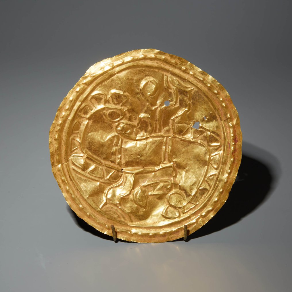 Diquis - Chiriqui, Κόστα Ρίκα Χρυσός Φανταστικό στολίδι Δίσκος ζώων. 700-1550 μ.Χ. 9,6 εκ. Ισπανική άδεια εισαγωγής. #1.1