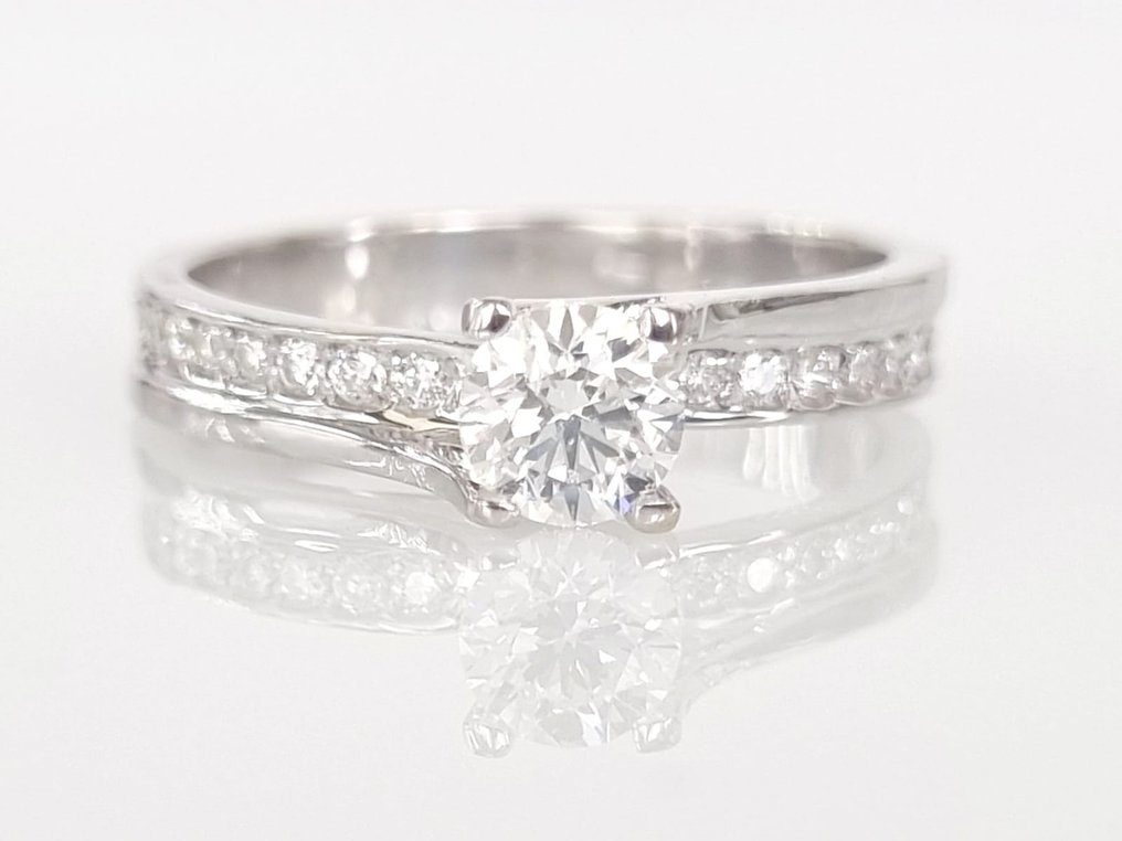 Anello di fidanzamento Oro bianco Diamante  #3.2