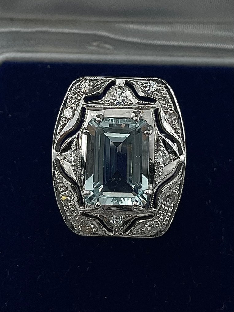 Ring - 18 kt. White gold Aquamarine - Diamond #1.1